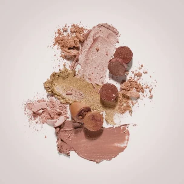 The boom in hybrid products: when texture reinvents colour.